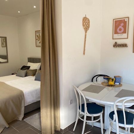 Studio Apartment Lu Рупа Екстериор снимка